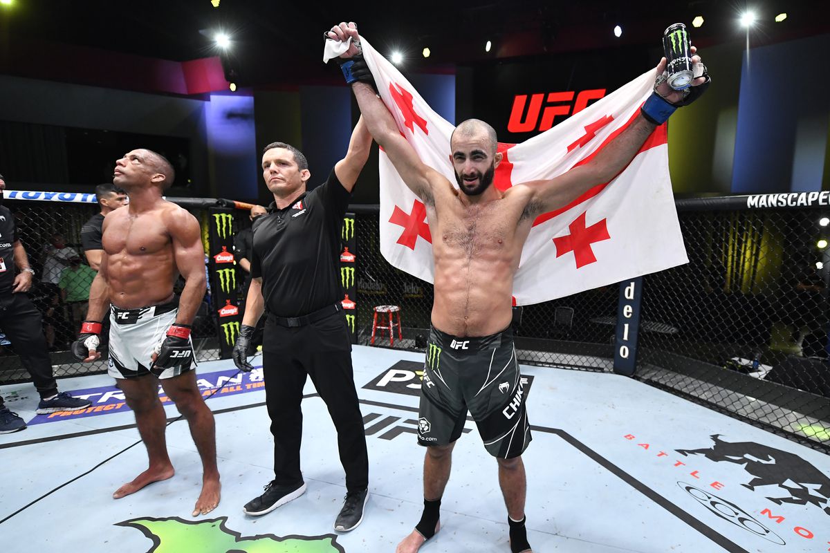 ufc apostas Barboza vs Chikadze melhor apuesta